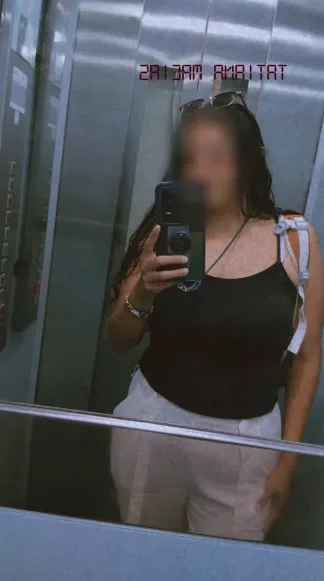 Aleksandra, 30
