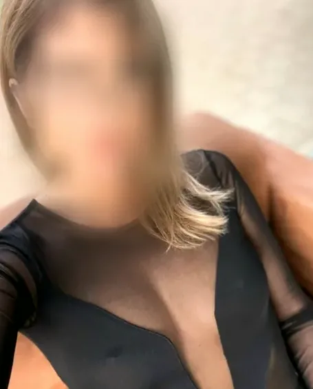 Alena, 29