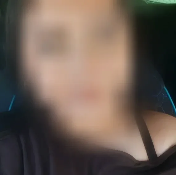 Andrea, 18