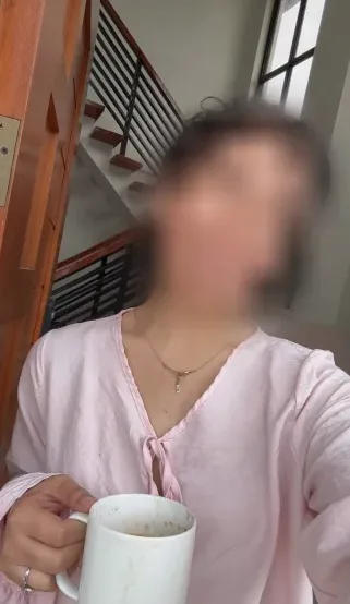 Angelika, 30
