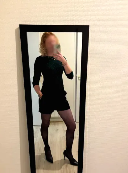 Celine, 25