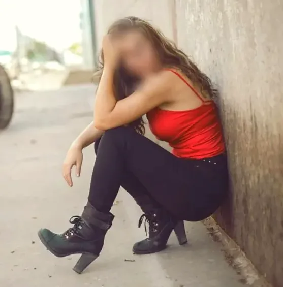 Chiara, 37