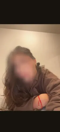 Corinna, 24