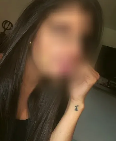 Elena, 34