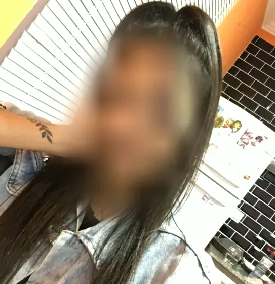 Elisabeth, 29