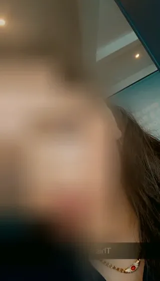 Fiona, 29