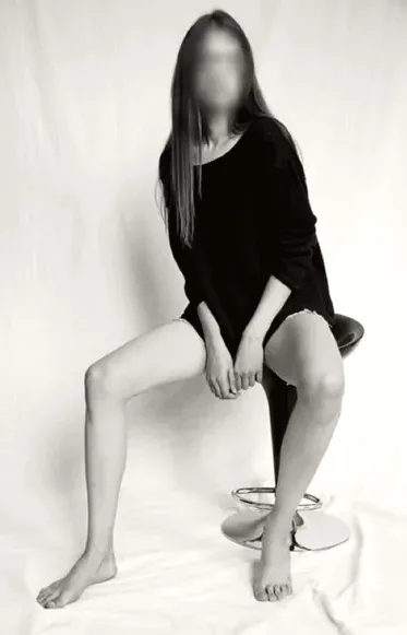 Jovana, 28