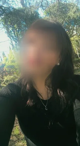 Larissa, 34