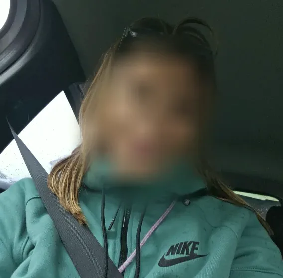 Silvia, 22