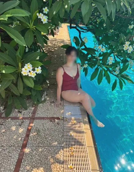Sonja, 33