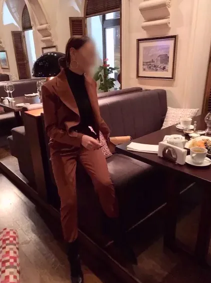 Valerie, 39