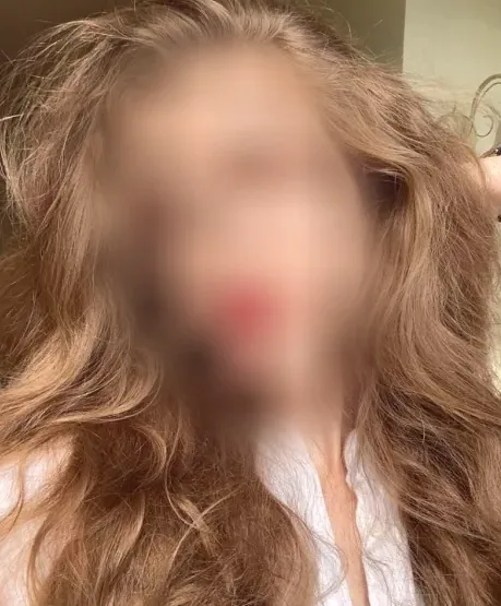 Vanessa, 20